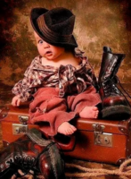 Без бренда «Малыш на красном чемодане» в Чите